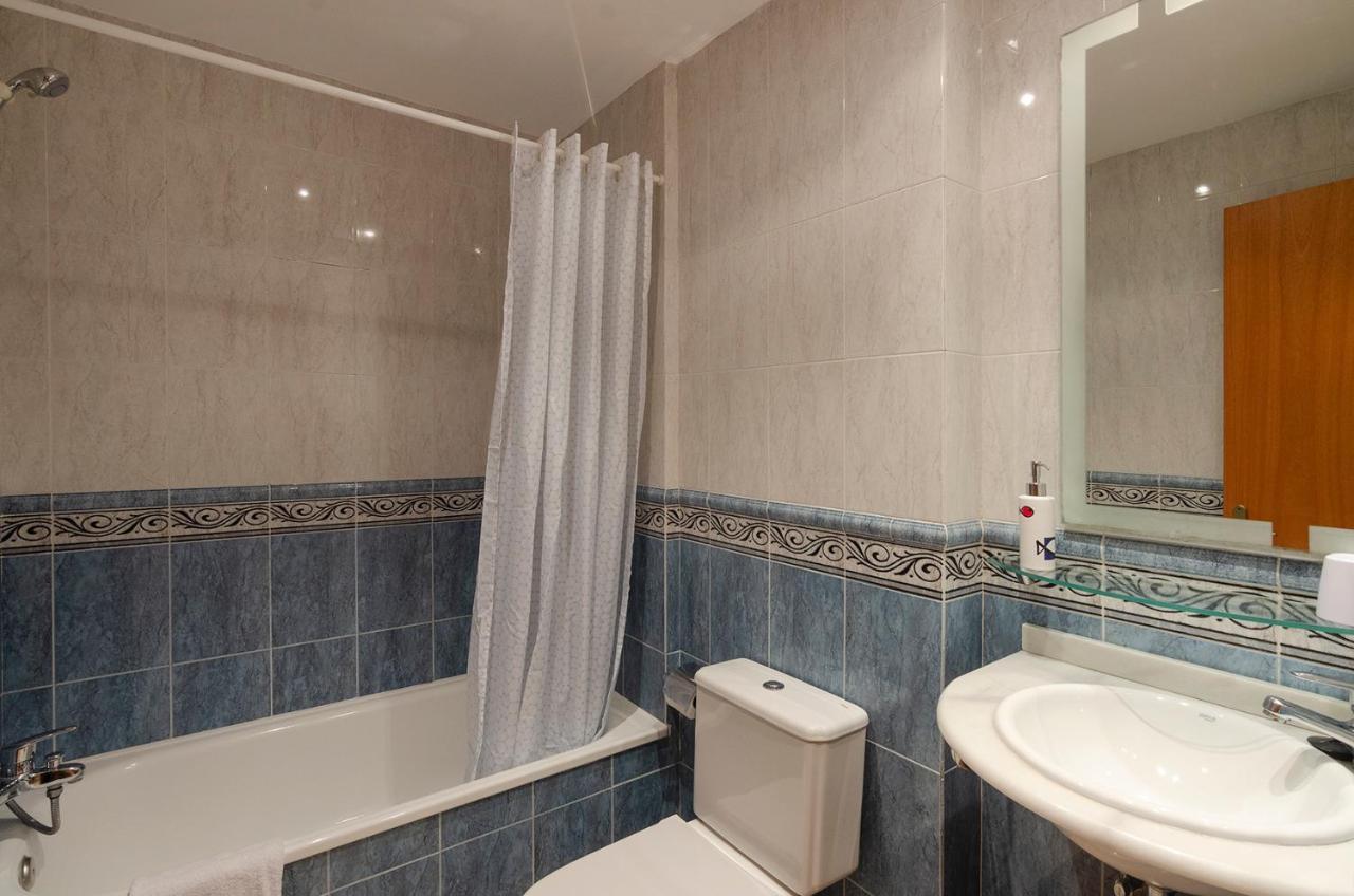 Rosa Street Apartment Жерона Екстер'єр фото